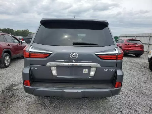 2017 Lexus LX 570