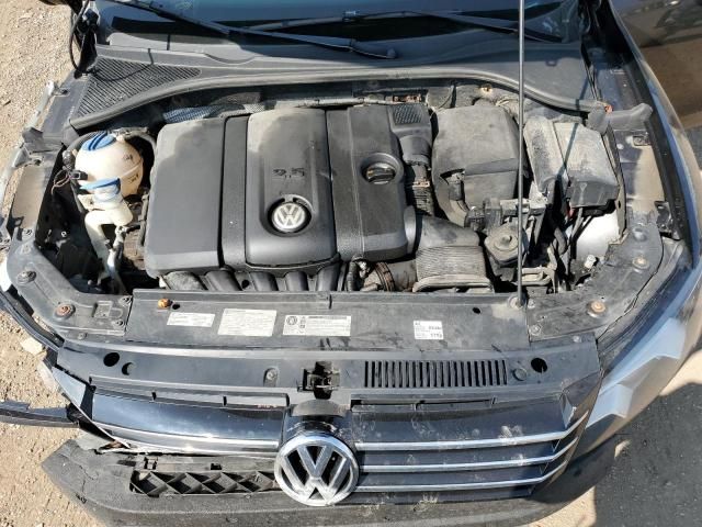 2013 Volkswagen Passat S