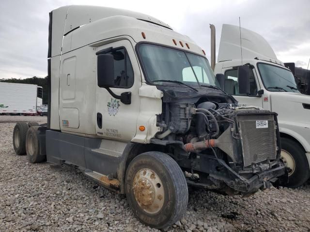 2017 Freightliner Cascadia 113