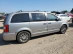 2014 Chrysler Town & Country Touring L