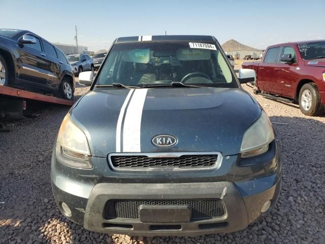 2010 KIA Soul +