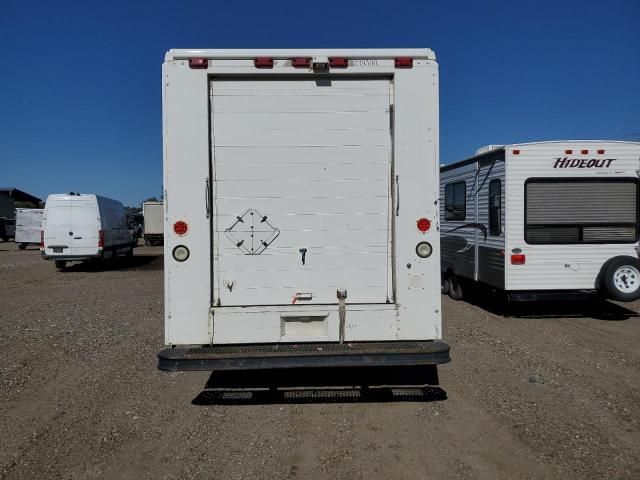 2006 Freightliner Chassis M Line WALK-IN Van