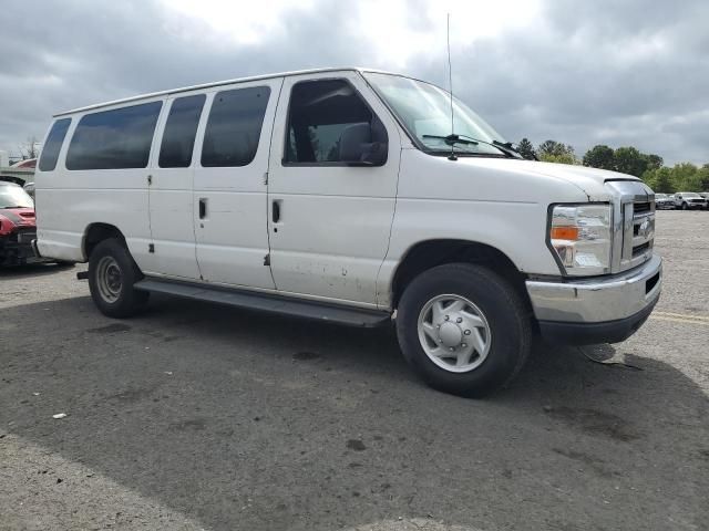 2011 Ford Econoline E350 Super Duty Wagon