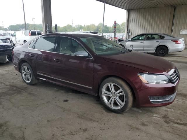 2012 Volkswagen Passat SEL