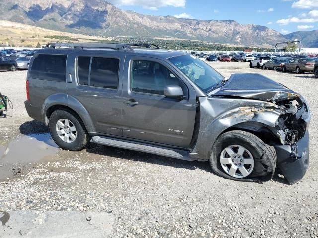 2006 Nissan Pathfinder LE