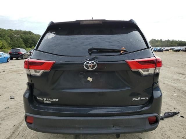 2019 Toyota Highlander SE