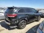 2017 Toyota Highlander SE