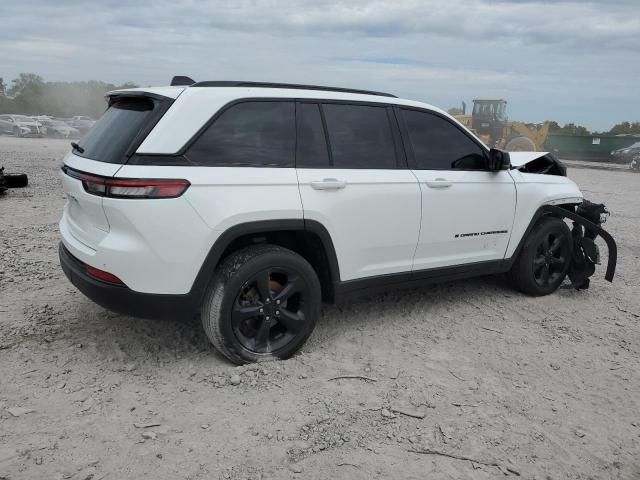 2022 Jeep Grand Cherokee Laredo