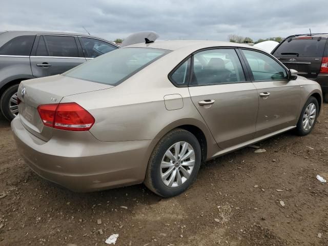 2015 Volkswagen Passat S