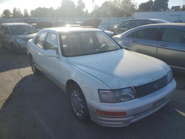 1995 Lexus LS 400