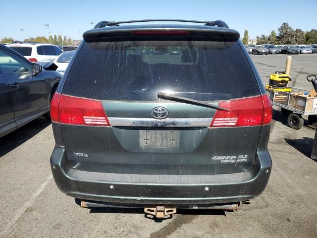 2004 Toyota Sienna XLE