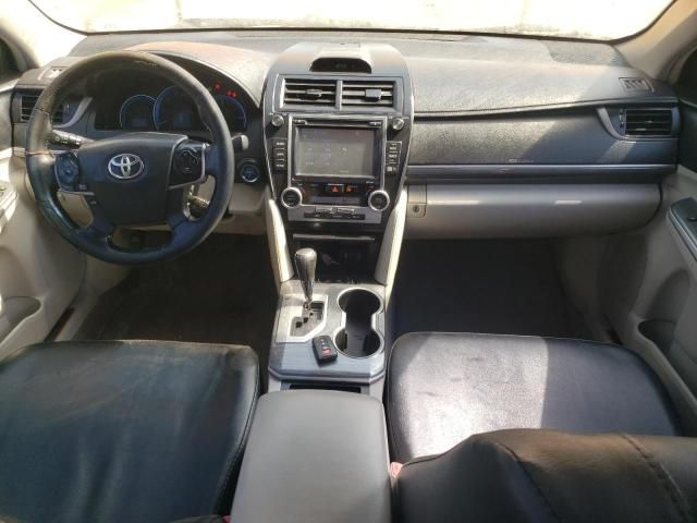 2014 Toyota Camry Hybrid