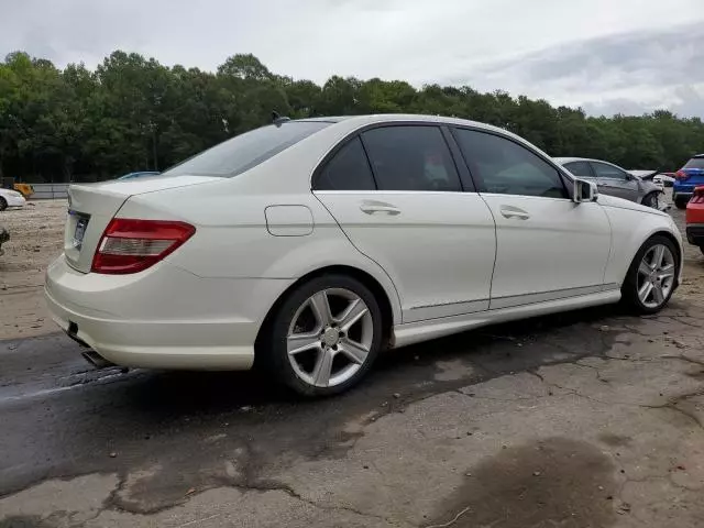 2011 Mercedes-Benz C300