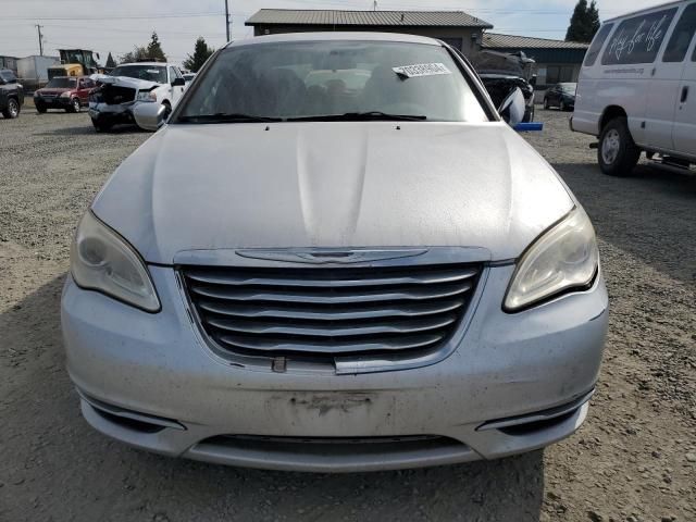 2011 Chrysler 200 Touring