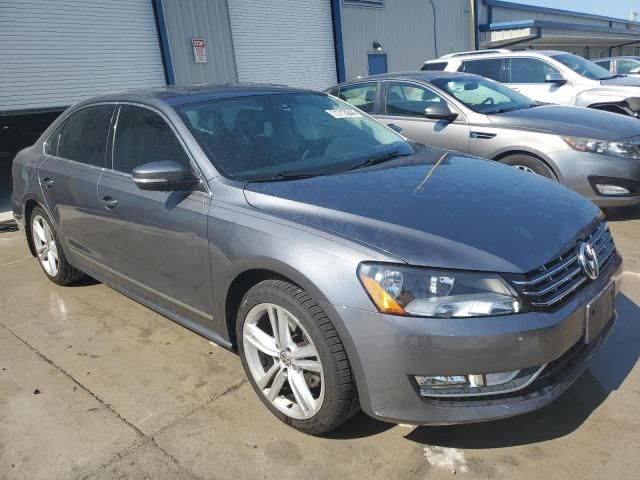 2015 Volkswagen Passat SEL