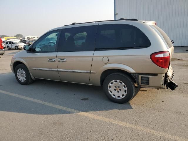 2002 Chrysler Town & Country LX