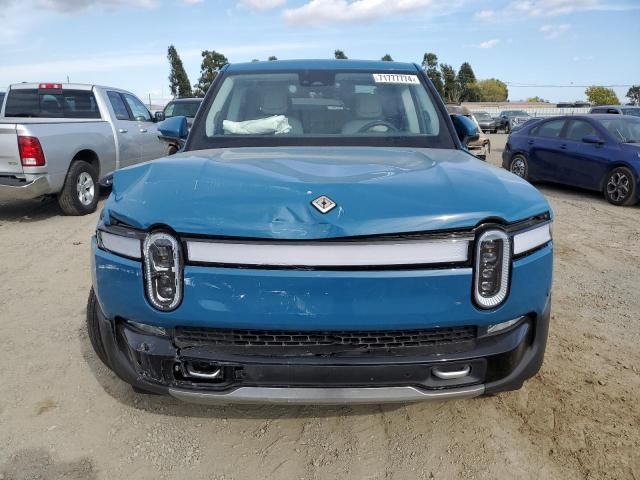 2024 Rivian R1T Adventure