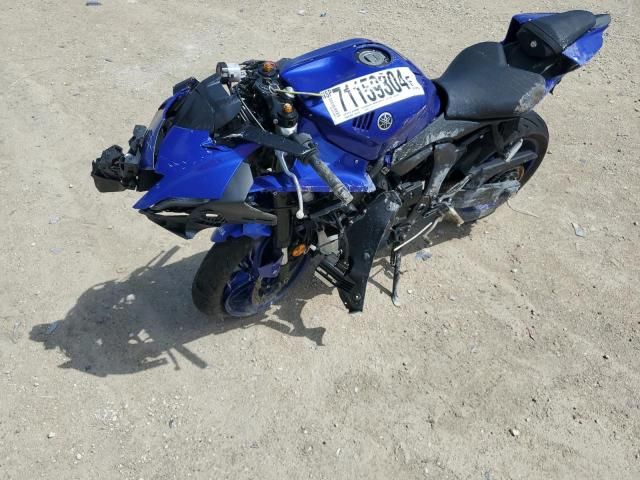 2024 Yamaha YZFR7