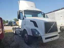 Salvage trucks for sale at Kansas City, KS auction: 2016 Volvo VN VNL