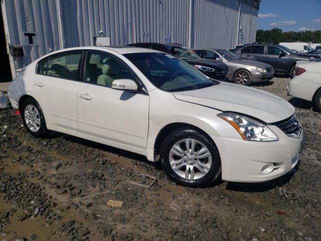 2010 Nissan Altima Base