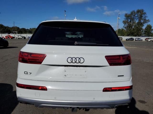 2017 Audi Q7 Premium Plus