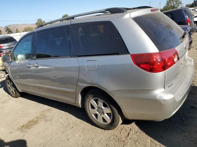 2006 Toyota Sienna CE