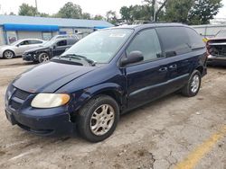 2004 Dodge Caravan SXT en venta en Wichita, KS