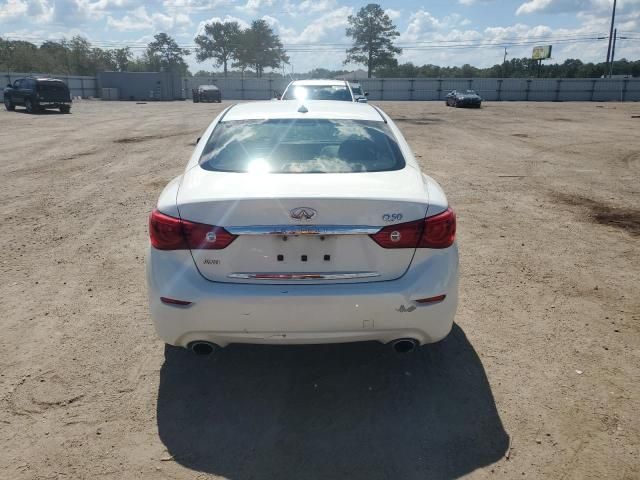 2015 Infiniti Q50 Base