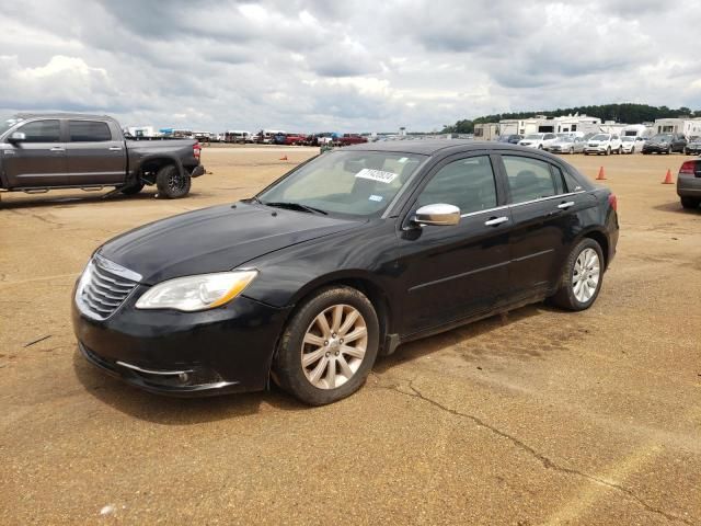 2013 Chrysler 200 Limited