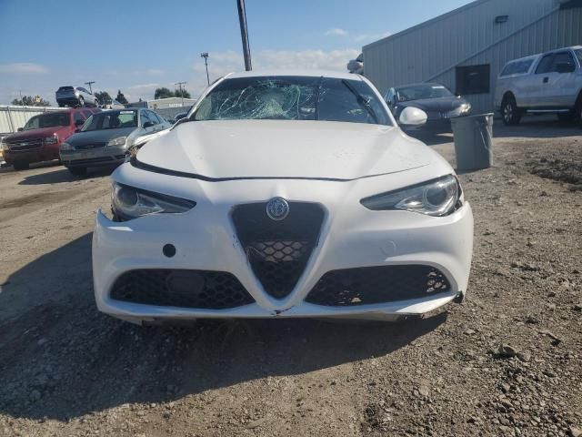 2019 Alfa Romeo Giulia