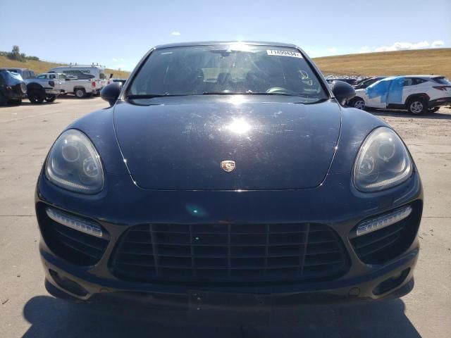 2014 Porsche Cayenne GTS