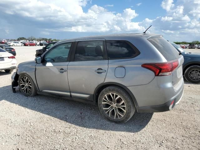 2016 Mitsubishi Outlander SE