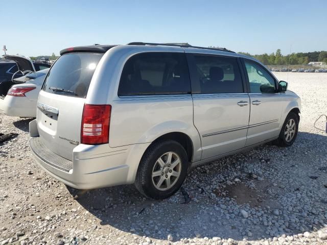 2010 Chrysler Town & Country Touring