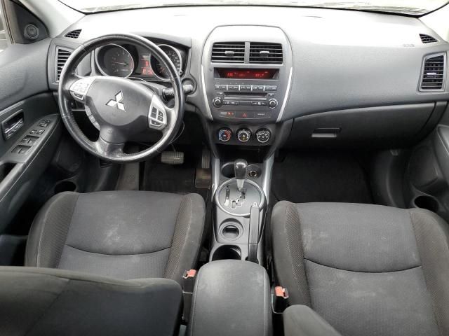 2012 Mitsubishi RVR SE