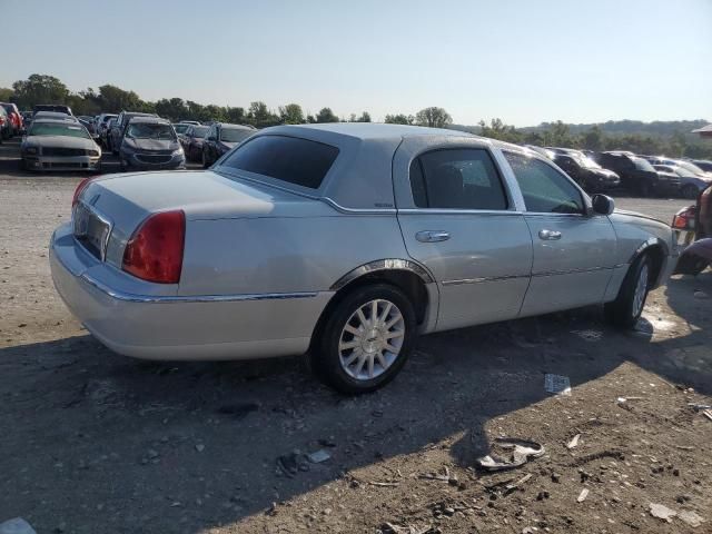 2007 Lincoln Town Car Signature