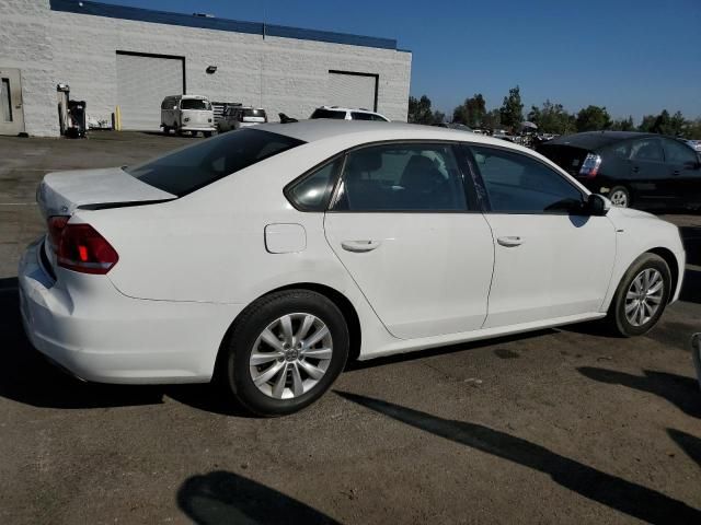 2014 Volkswagen Passat S