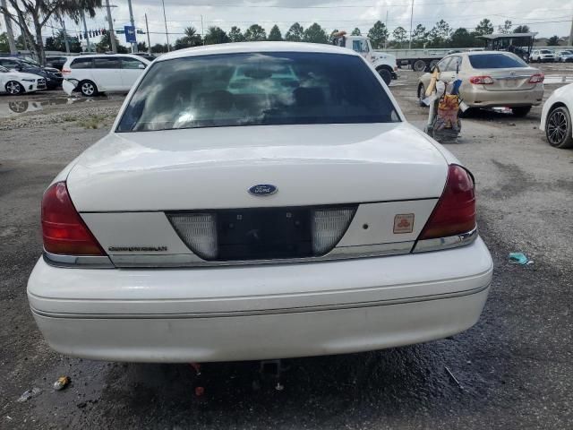 2001 Ford Crown Victoria LX