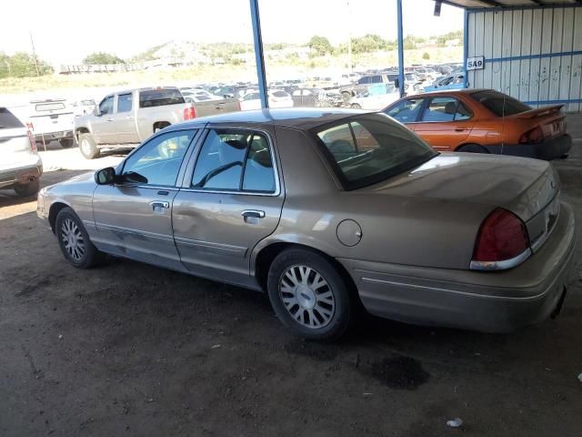 2005 Ford Crown Victoria LX