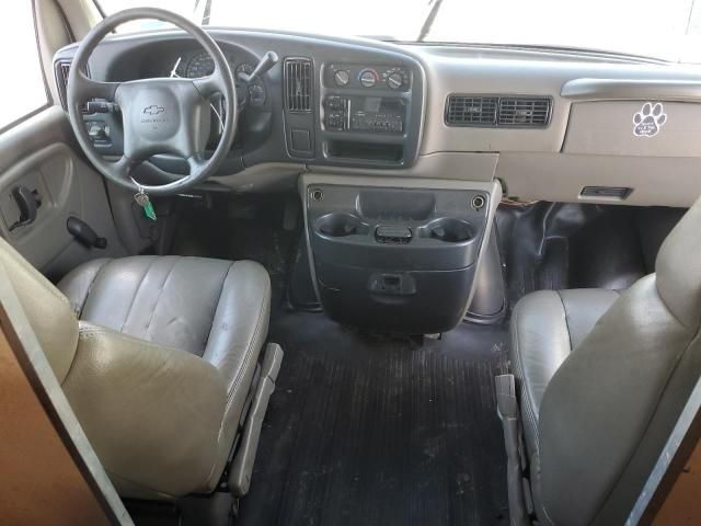 2000 Chevrolet Express G3500