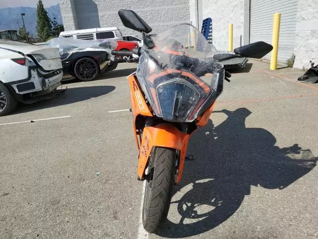 2023 KTM 390 RC