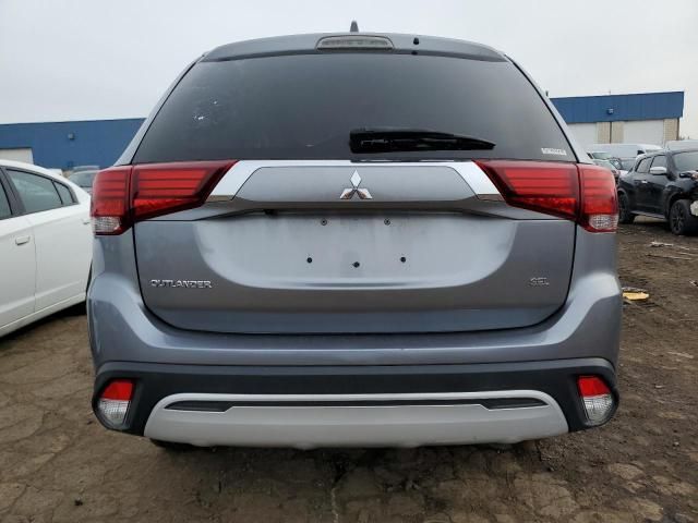 2020 Mitsubishi Outlander SE