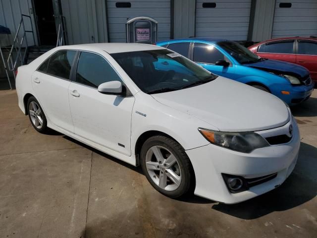 2014 Toyota Camry Hybrid