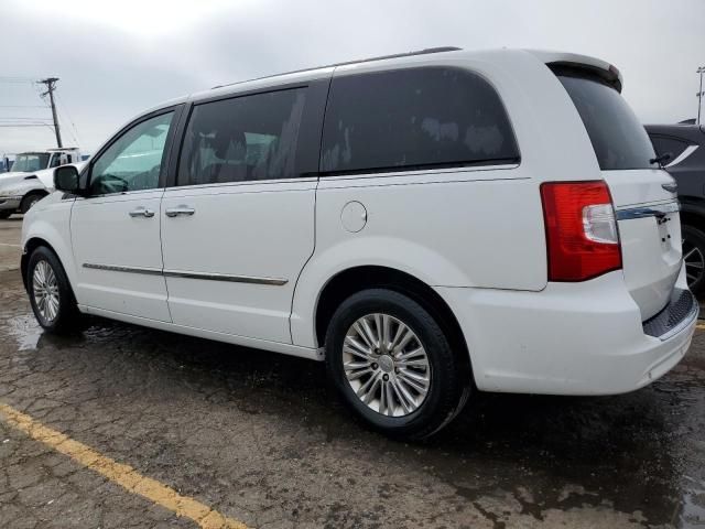 2015 Chrysler Town & Country Touring L