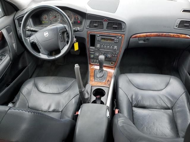 2005 Volvo XC70