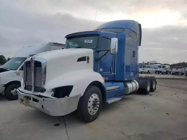 2012 Kenworth Construction T660