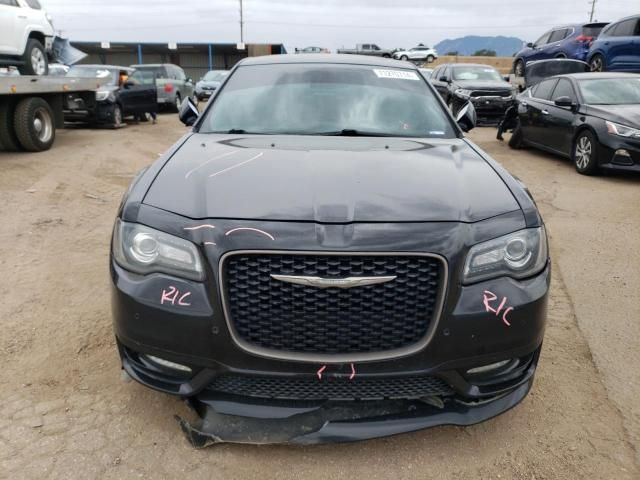 2017 Chrysler 300 S