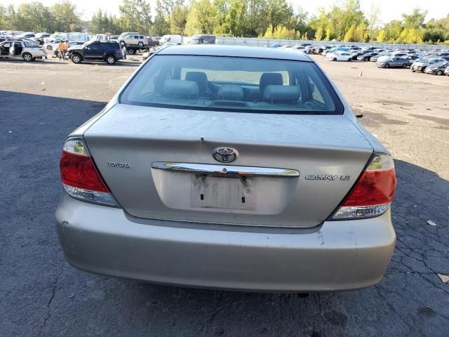 2005 Toyota Camry LE