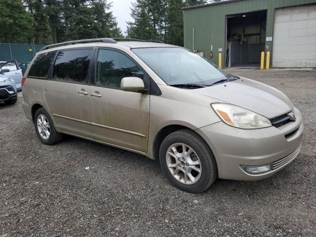 2005 Toyota Sienna XLE