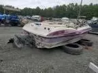 2000 Larson Boat