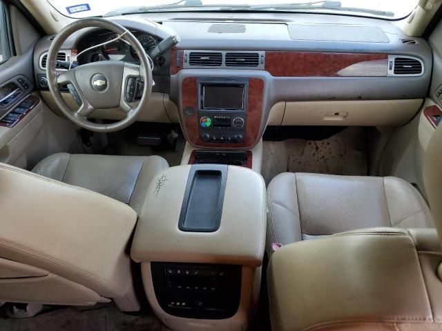 2012 Chevrolet Suburban C1500 LTZ